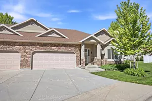 740 S Clearwater Ct, Layton, UT 84041 - Photo 25