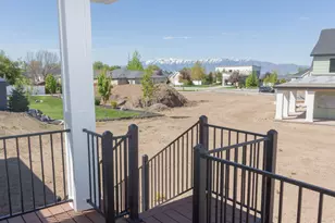 527 N 100 W, Hyde Park, UT 84318 - Photo 41