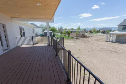 527 N 100 W, Hyde Park, UT 84318 - Photo 43