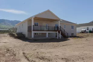 527 N 100 W, Hyde Park, UT 84318 - Photo 37