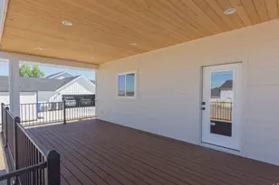 527 N 100 W, Hyde Park, UT 84318 - Photo 45
