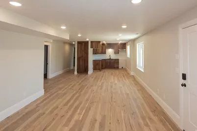 527 N 100 W, Hyde Park, UT 84318 - Photo 23