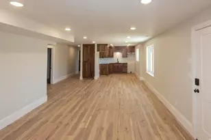527 N 100 W, Hyde Park, UT 84318 - Photo 23