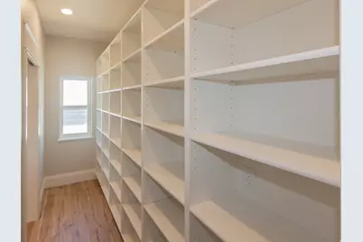 527 N 100 W, Hyde Park, UT 84318 - Photo 9