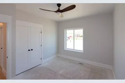 527 N 100 W, Hyde Park, UT 84318 - Photo 19