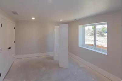 527 N 100 W, Hyde Park, UT 84318 - Photo 27