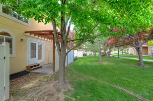 9485 S Fairway View Dr, Sandy, UT 84070 - Photo 25