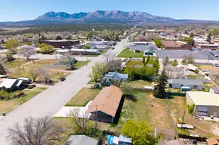 165 E 200 S, Monticello, UT 84535 - Photo 5