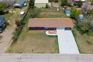 165 E 200 S, Monticello, UT 84535 - Photo 1