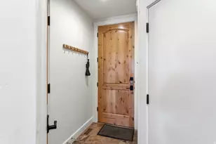 5986 S Park Ln, Park City, UT 84098 - Photo 5