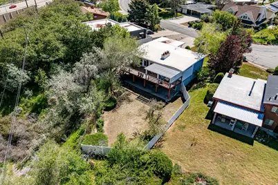 3331 E Larchmont Dr S, Salt Lake City, UT 84109 - Photo 27