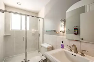 3331 E Larchmont Dr S, Salt Lake City, UT 84109 - Photo 11