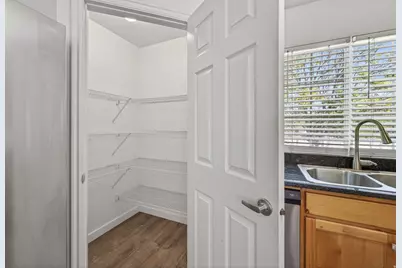 1108 E Holyoak Ln, Moab, UT 84532 - Photo 7