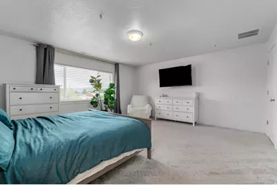 1581 W Brushline Ln, South Jordan, UT 84095 - Photo 17