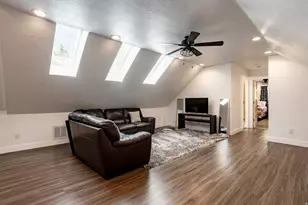873 N Harvest Ln, Midway, UT 84049 - Photo 9