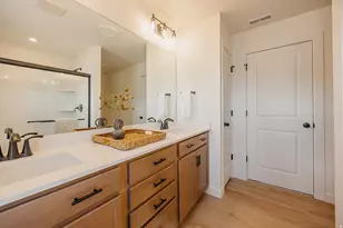 944 W Columbia Ct, Riverdale, UT 84405 - Photo 41