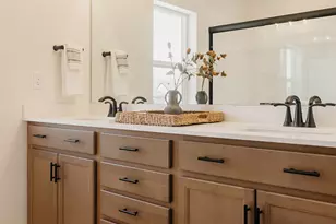 944 W Columbia Ct, Riverdale, UT 84405 - Photo 75