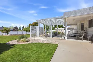 776 S Flint St W, Layton, UT 84041 - Photo 25