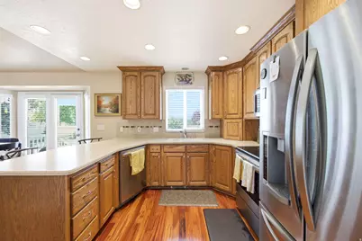 776 S Flint St W, Layton, UT 84041 - Photo 5