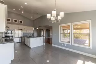 1174 S Deer Ridge Rd E, Fruit Heights, UT 84037 - Photo 11