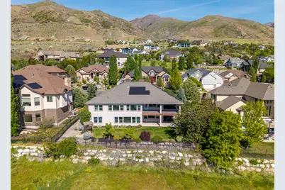 1174 S Deer Ridge Rd E, Fruit Heights, UT 84037 - Photo 3
