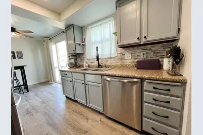 988 N Smith Dr, Price, UT 84501 - Photo 5