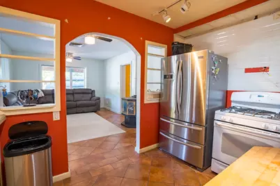 186 W Center St, Moab, UT 84532 - Photo 7