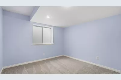 2290 N 1060 E, Lehi, UT 84043 - Photo 11