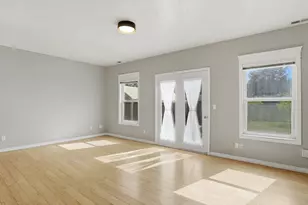 2290 N 1060 E, Lehi, UT 84043 - Photo 9