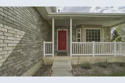 2290 N 1060 E, Lehi, UT 84043 - Photo 33