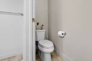 721 S 240 W, American Fork, UT 84003 - Photo 43