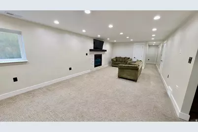 234 W Georgia Ave N, Harrisville, UT 84404 - Photo 19