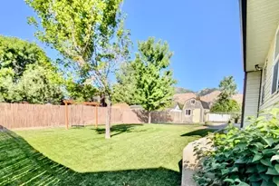234 W Georgia Ave N, Harrisville, UT 84404 - Photo 31