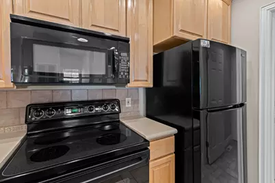 888 N 250 W, Bountiful, UT 84010 - Photo 9