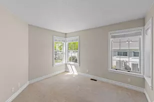888 N 250 W, Bountiful, UT 84010 - Photo 17