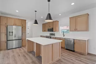 4175 E Mountain Vw Dr, Kanab, UT 84741 - Photo 5