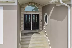 708 N Eagleridge Dr E, Bountiful, UT 84010 - Photo 3