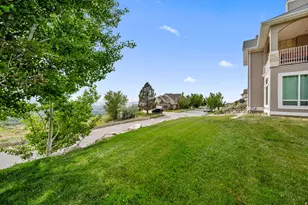 708 N Eagleridge Dr E, Bountiful, UT 84010 - Photo 53