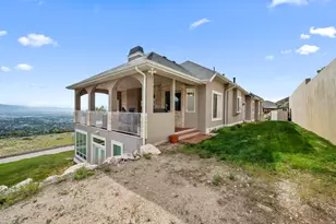 708 N Eagleridge Dr E, Bountiful, UT 84010 - Photo 55