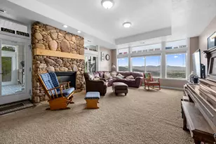 708 N Eagleridge Dr E, Bountiful, UT 84010 - Photo 23