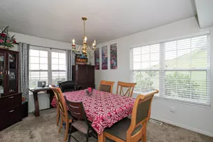 1833 N 350 E, Centerville, UT 84014 - Photo 25