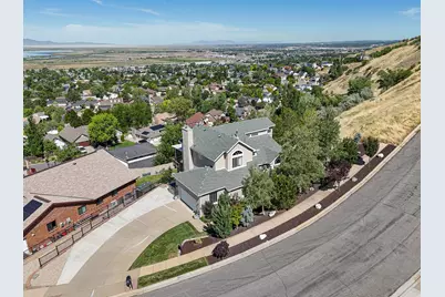 1833 N 350 E, Centerville, UT 84014 - Photo 57