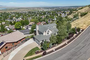 1833 N 350 E, Centerville, UT 84014 - Photo 57