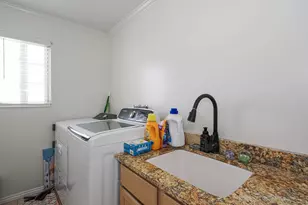 1833 N 350 E, Centerville, UT 84014 - Photo 55