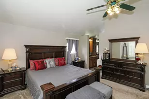 1833 N 350 E, Centerville, UT 84014 - Photo 31