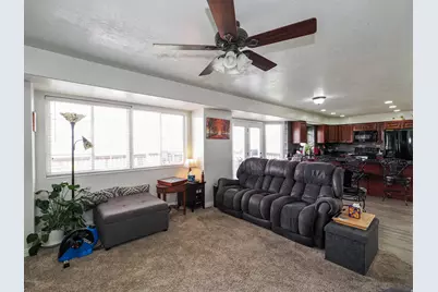 1833 N 350 E, Centerville, UT 84014 - Photo 19