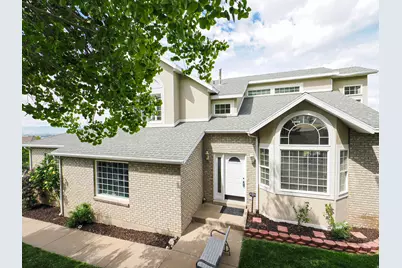 1833 N 350 E, Centerville, UT 84014 - Photo 3