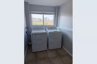 4135 W 4700 S, Roy, UT 84067 - Photo 23
