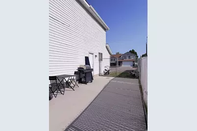 4135 W 4700 S, Roy, UT 84067 - Photo 31