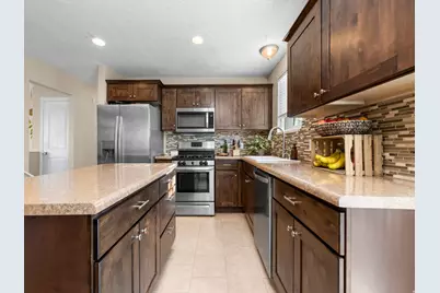 3720 S Franklin Rd W, Magna, UT 84044 - Photo 7